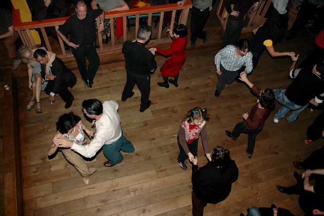 min 2006 10 31 latino 095